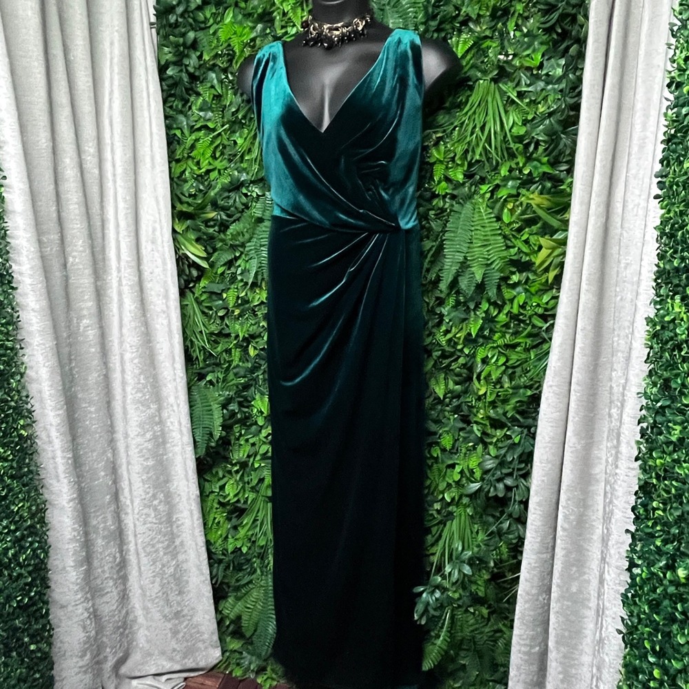 After Six Dress Size 5X Evergreen Velvet Surplice Maxi Gown Formal Cocktail 4189